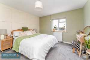 Bedroom- click for photo gallery